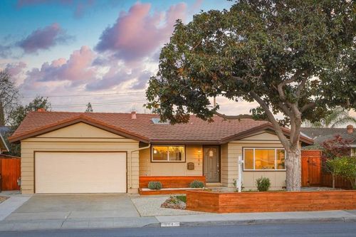 884 Hollenbeck Ave, Sunnyvale, CA, 94087-1876 | Card Image