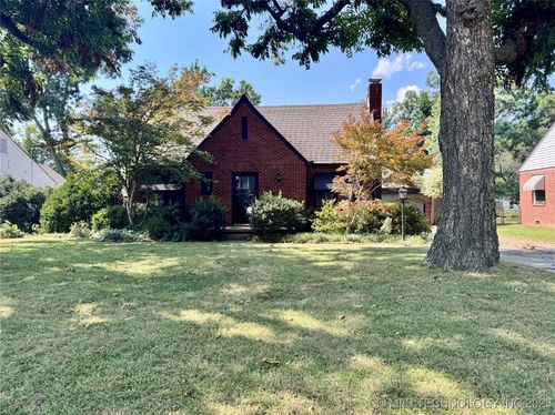 1232 S Toledo Ave, Tulsa, OK, 74112-5224 | Card Image