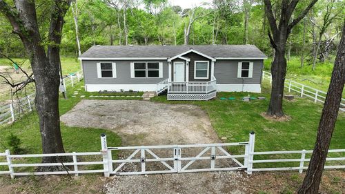 7865 Pine Cone Ln, Plantersville, TX, 77363-7409 | Card Image