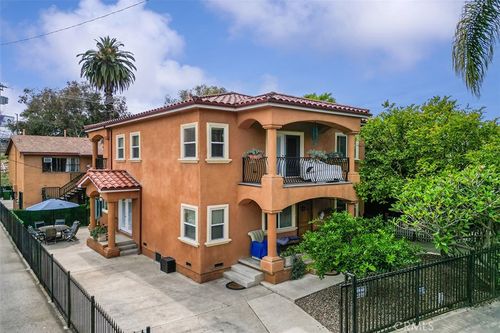 2516 Elsinore, Los Angeles, CA, 90026 | Card Image