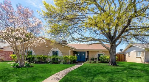 1318 Edgewood Dr, Richardson, TX, 75081-5917 | Card Image