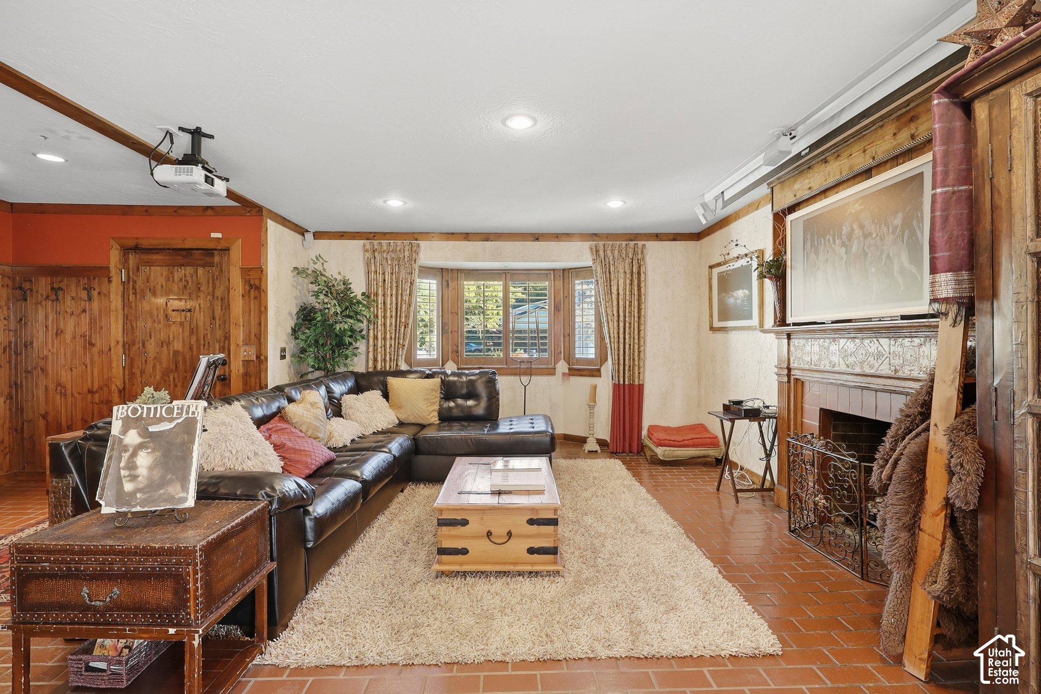 Residential in Sandy 4
