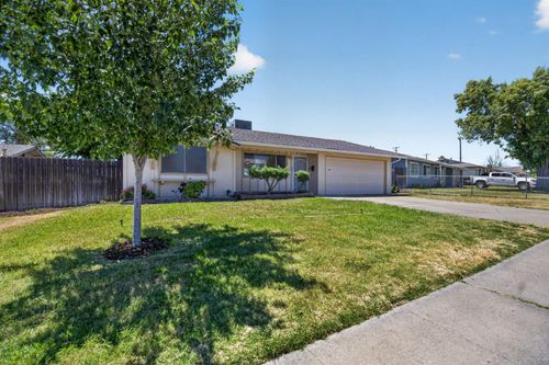 7007 Plumber Way, North Highlands, CA, 95660 | Card Image