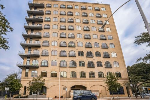 apt-1010-507 Sabine St, Austin, TX, 78701-4188 | Card Image