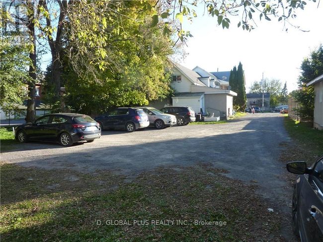 41-49 Main St E, Home with 0 bedrooms, 0 bathrooms and 6 parking in Vankleek Hill ON | Image 5