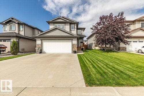 5236 47 Ave, Calmar, AB, T0C0V0 | Card Image