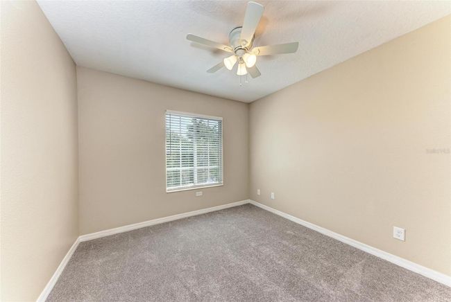 Upstairs bedroom | Image 9