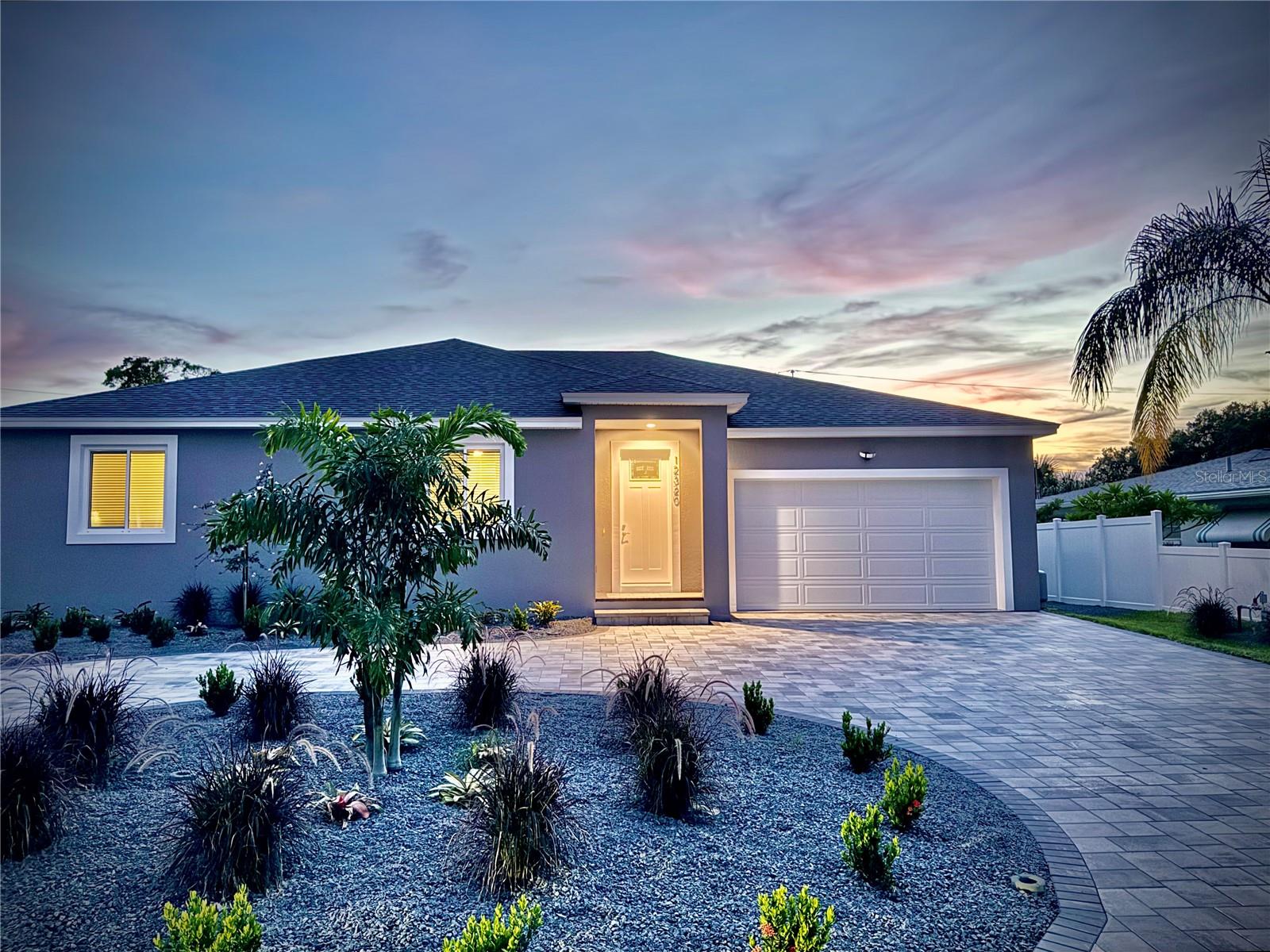 144th Ln, Largo, FL 33774