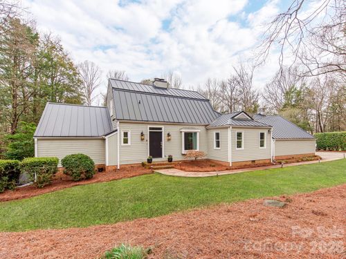 5361 Five Knolls Dr, Charlotte, NC, 28226-3402 | Card Image