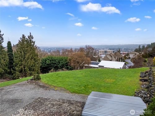 2137 3rd St Se, Puyallup, WA, 98372-4510 | Card Image