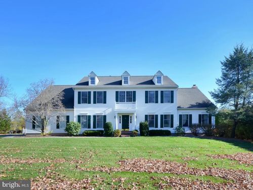 43 Ettl Cir, Princeton, NJ, 08540-2327 | Card Image