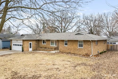 310 E Market St, Somonauk, IL, 60552-3228 | Card Image