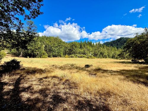 925 Kingsbury Rd, Hayfork, CA, 96041 | Card Image