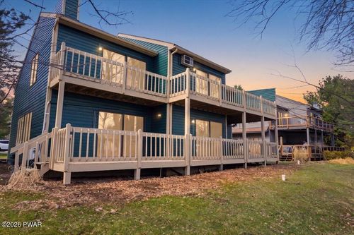 402 Shiny Mountain Ct, Greentown, PA, 18426-9536 | Card Image