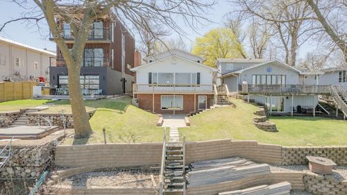 164 Park Pl, Arnolds Park, IA, 51331-7718 | Card Image