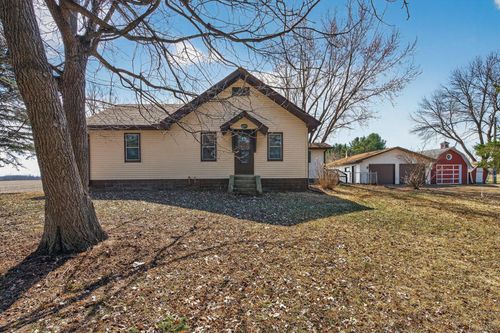 2270 397th Ave Ne, Stanchfield, MN, 55080-3301 | Card Image