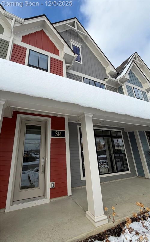 314 S Center St, Northville, MI, 48167-1535 | Card Image