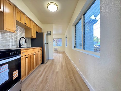 4-715 Ne 122 St, North Miami, FL, 33161 | Card Image