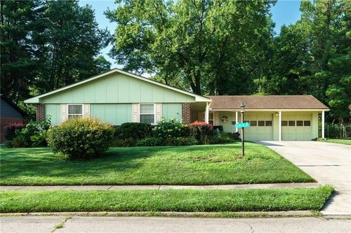 4343 Moss Oak Trl, Bellbrook, OH, 45305-1445 | Card Image