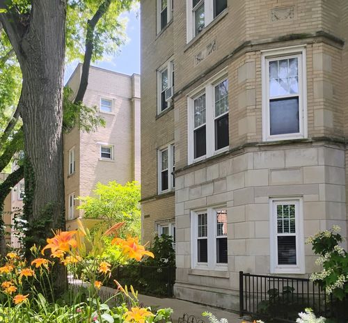 1-1445 W Elmdale Ave, Chicago, IL, 60660-2442 | Card Image