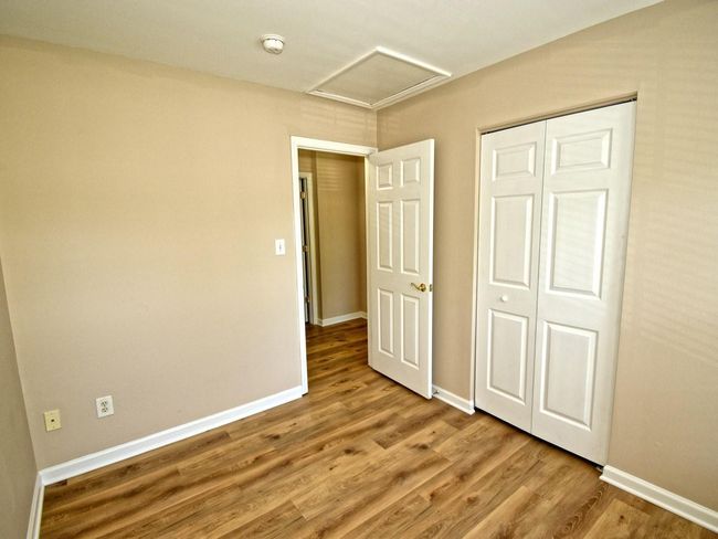 Photo #19 | Image 19