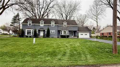 2 Orchard Dr, Piqua, OH, 45356-4232 | Card Image