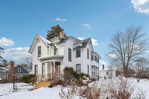 733 5th Street, BARABOO, WI, 53913 | Card Image