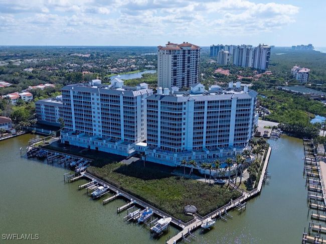APT-806 - 400 Flagship Dr, Condo with 3 bedrooms, 3 bathrooms and null parking in NAPLES FL | Image 18