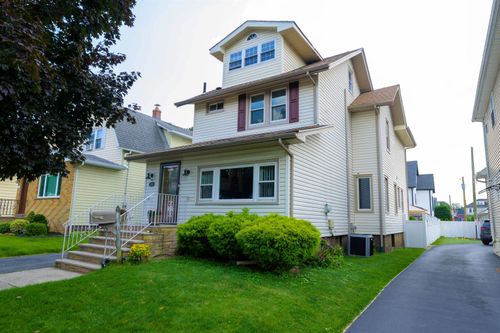 126 Post Ave, Lyndhurst, NJ, 07071-2319 | Card Image