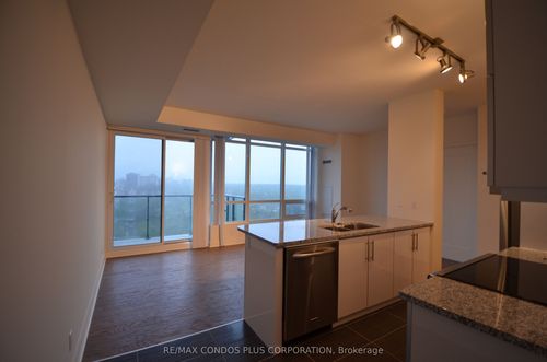 2303-825 Church St, Toronto, ON, M4W3Z4 | Card Image