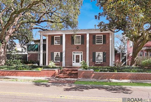 1233 Perkins Rd, Baton Rouge, LA, 70806-6748 | Card Image