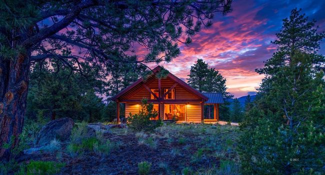Just Gorgeous | Image 31