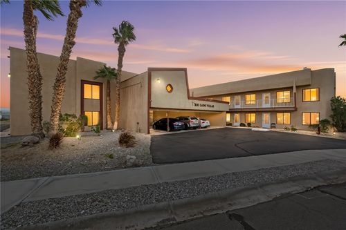 454 Riverfront Dr, Bullhead City, AZ, 86442-6136 | Card Image