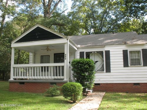 305 Conti St, Jackson, MS, 39206-5710 | Card Image