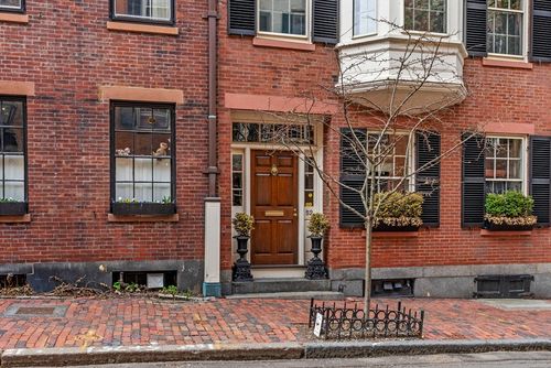 52 Pinckney St, Boston, MA, 02114-4800 | Card Image