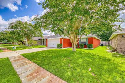 8972 Abbington Dr, House other with 3 bedrooms, 2 bathrooms and 2 parking in Pensacola FL | Image 2