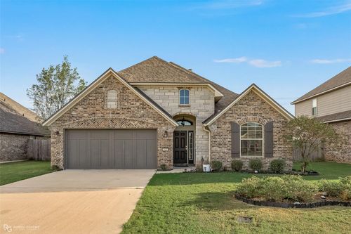617 Labarre Ln, Bossier City, LA, 71111-6433 | Card Image