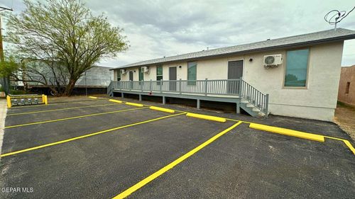 3212 Rosa Ave, El Paso, TX, 79905-1126 | Card Image