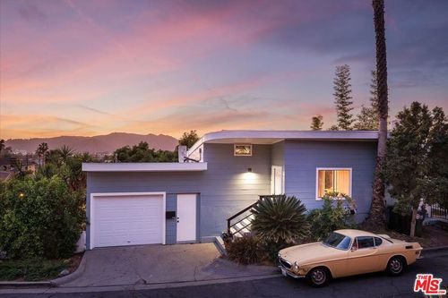 1325 Romulus Dr, Glendale, CA, 91205 | Card Image