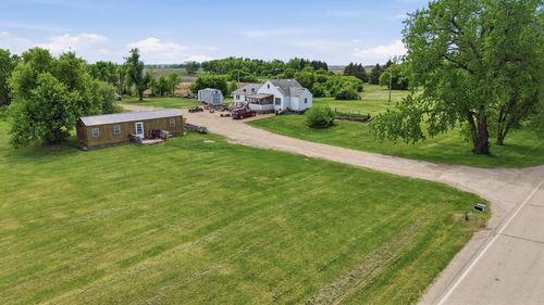 204 East St S, Stirum, ND, 58069-5106 | Card Image