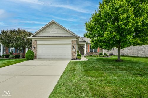 13031 Pinner Ave, Fishers, IN, 46037-7233 | Card Image