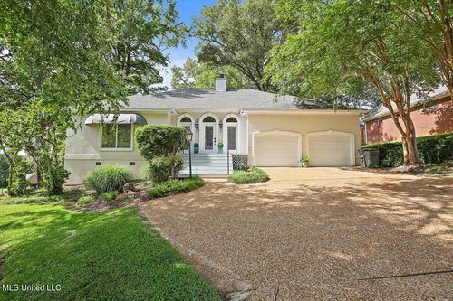 112 Newport Cir, Clinton, MS, 39056-5430 | Card Image