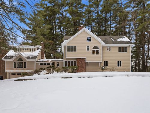 47 Harold Parker Rd, Andover, MA, 01810 | Card Image