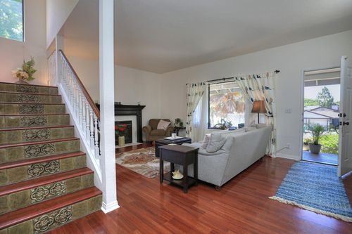 a-4014 Primavera Rd, Santa Barbara, CA, 93110-1494 | Card Image