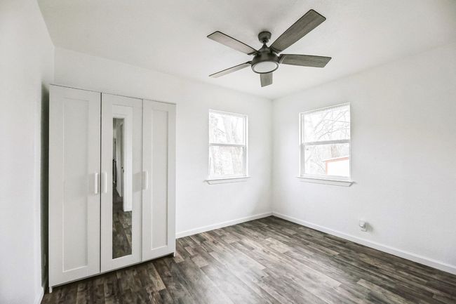 2905 Rogge Ln, House other with 3 bedrooms, 2 bathrooms and null parking in Austin TX | Image 13