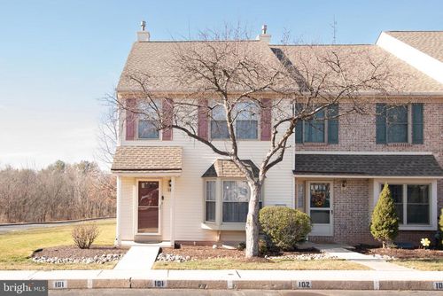 101 Cherrywood Ct, POTTSTOWN, PA, 19464-9229 | Card Image