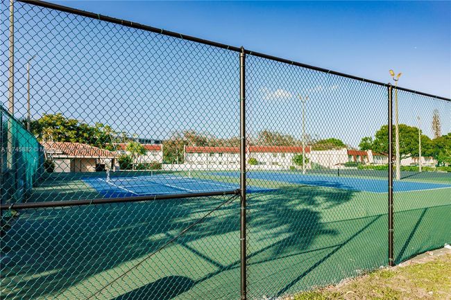 APT-103 - 4152 Inverrary Dr, Condo with 2 bedrooms, 2 bathrooms and null parking in Lauderhill FL | Image 18
