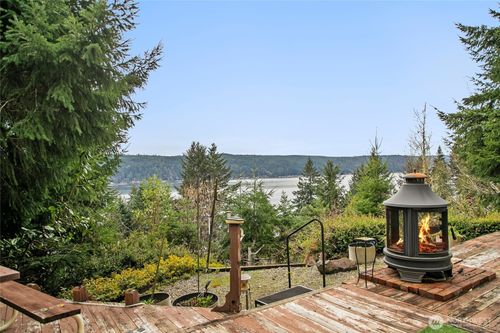 93 Ne Marine View Dr, Belfair, WA, 98528-9723 | Card Image