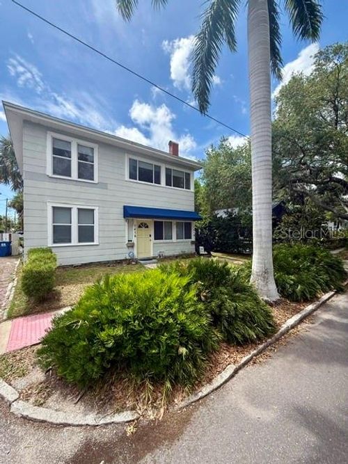 1416 Locust St Ne, St Petersburg, FL, 33704-4733 | Card Image