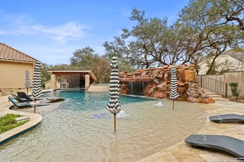 9620 Trophy Oaks Dr, San Antonio, TX, 78266-2542 | Card Image